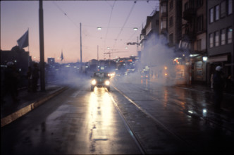 Demonstrations in Zurich 1980: Gas cloud