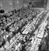 Staff Outing of Grands Magasins, 1944