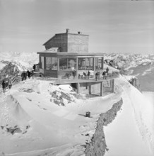 Mountain restaurant Corvatsch, 1964