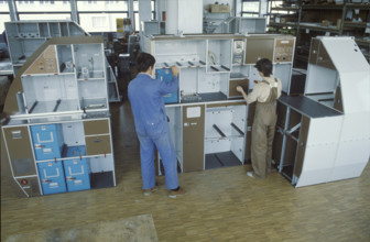 Production of on-board kitchen for DC9-81, 1982