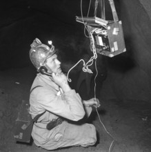 Rescue operation to save the Hölloch grottos explorers, 1952