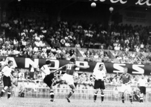 Football WC 1954: Quarter final Germany - Yugoslavia