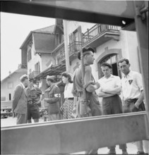 WW 2: G. Pasche (left) talking with commissar Chauvière, border Moillesullaz 1944