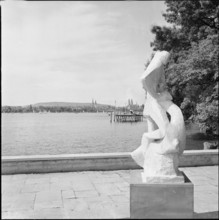 Sculpture exhibition at the Lake, Zurich 1956
