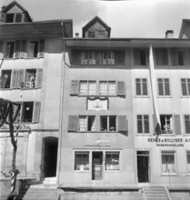 House front, Brugg 1945