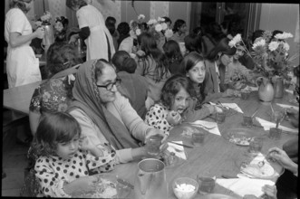 Ugandan refugees being served food, Neuchâtel 1972