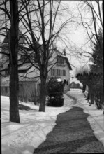Lausanne: girls' boarding school Belle Vue; 1965
