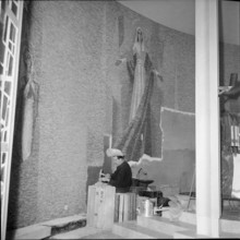 Saint Ursulines convent Sion: Bernard Viglino working on mosaic fresco 1960