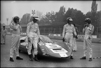 That day Jo Siffert and his team set 5 world hour records