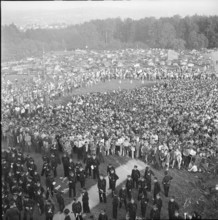 Crowd at the Knabenschiessen 1951