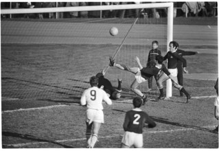 NLA 1968/69: FC Zurich - Servette FC; Keeper Barlie