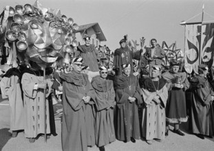 Winegrowers' festival in Mont-sur-Rolle, 1971