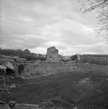 Leaning storehouse after blasting, Basel 1965