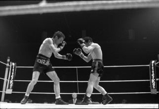 Boxing day at Hallenstadion 1975: Chervet - Sperati