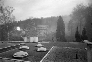 Demolition of the Dolder Waldhaus Hotel in Zurich in 1972