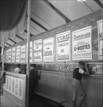 Peephole gallery at the Knabenschiessen of Zurich 1942