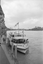 Members of Federal Council visiting Basel, trip around the harbor; 1965