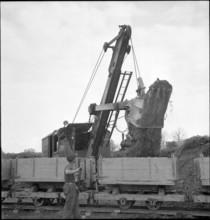 Shovel bucket excavator 1958