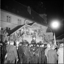 Jean Bourgknecht giving an address; 1959