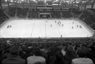 WC in Switzerland 1971: Czechoslovakia - Sweden at Allmend stadium