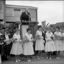 Hans Schaffner giving an address; 1961