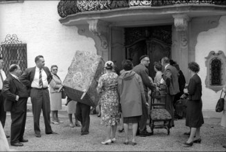Wartegg Castle; chattles offered for sale; 1962