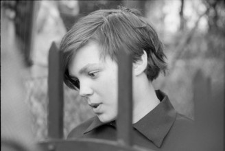 Solzhenitsyn's stepson at the garden gate