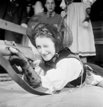 Women's shooting in Schuepfheim, 1946