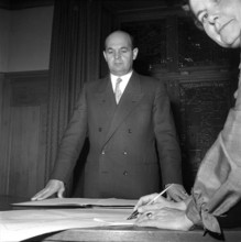 Civil Servant, 1953