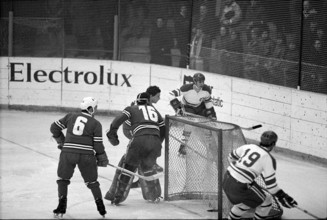 WC in Switzerland 1971: Switzerland - Yugoslavia