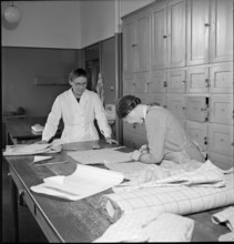 Women during World War 2; school for women's work; 1939