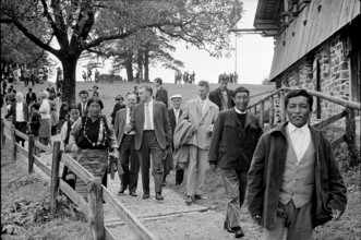 Tibetan refugees from Waldstatt visiting Rütli in 1964