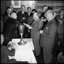 Drawing the first round of WC 1954: Landolt, Rous, Thommen