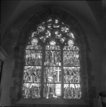 Church window of St-Maurice cathedral 1946