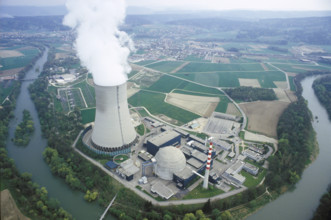 Nuclear power plant Gösgen on the Aare, 1986