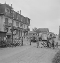 Platoon, convoy returning from France; 1944