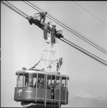 Rescue exercise cableway Arosa-Weisshorn 1959