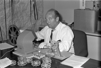 Sigi Maurer, Blick photographer at viewing films
