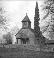 Gy: church; 1947