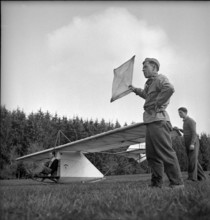 Gliding course, 1943