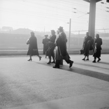 Passengers in the station of Basel, 1951
