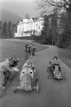 Soapbox derby in front of Park-Hotel in Brunnen 1973