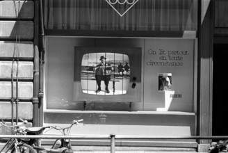 Shop window Ringier publisher: L'Illustré, 1966