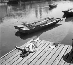 Man enjoying springtime in Zurich, 1949