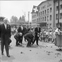 Hans Schaffner, newly elected member of the Federal Council visiting Aarau; 1961