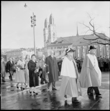 Willy Spühler, newly elected federal councilor visiting Zurich; 1959