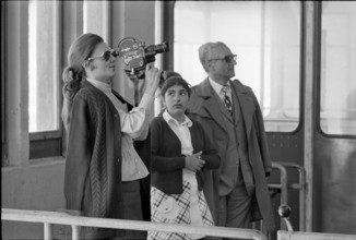 Reza Pahlavi (r), his wife Farah Diba and granddaughter Mahnaz on Piz Corvatsch, 1970