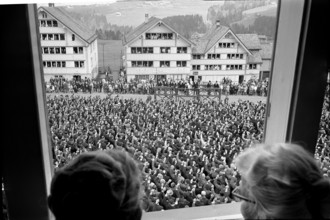 Ausserrhoden voter's meeting in Hundwil 1969