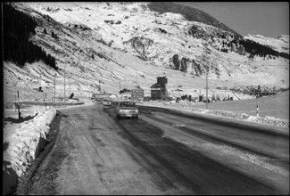 Nufenen: road to San Bernardino tunnel 1967