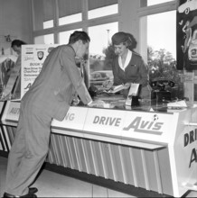 Avis car rental service: agency at Zurich-Kloten Airport 1961
